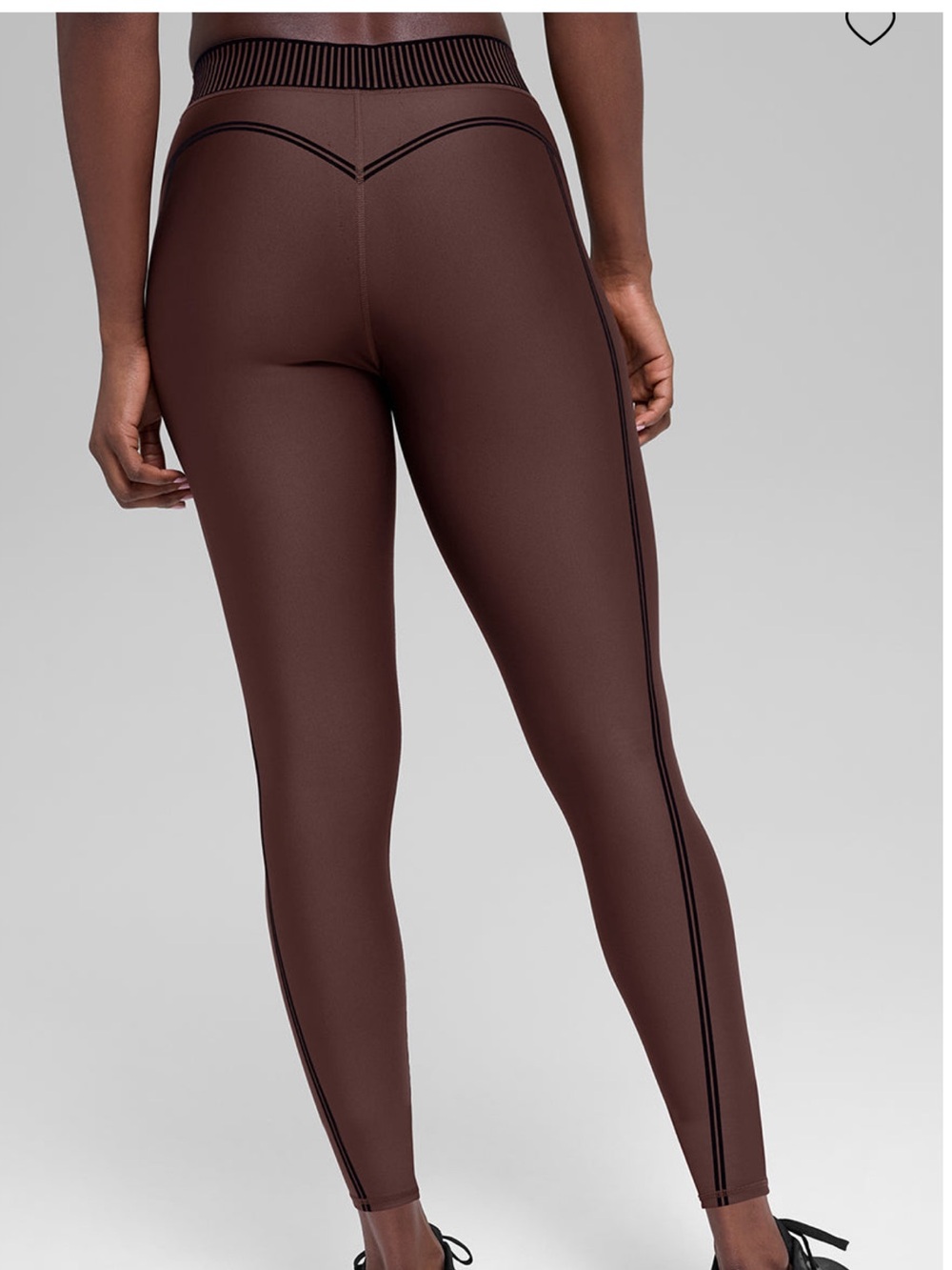 ALO Yoga High-Rise Leggings in Chocolate Brown with Side Stripe